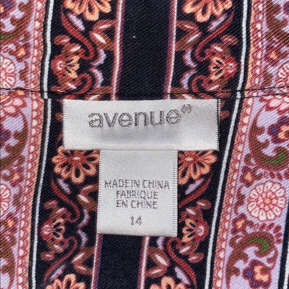 Avenue Long Sleeve Button Down Paisley Print Dress With Pockets - Picture 6 of 8